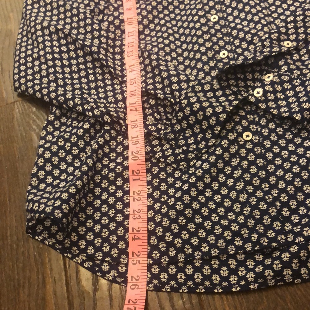 Talbots Size Medium Button Down Long Sleeve Top - image 5